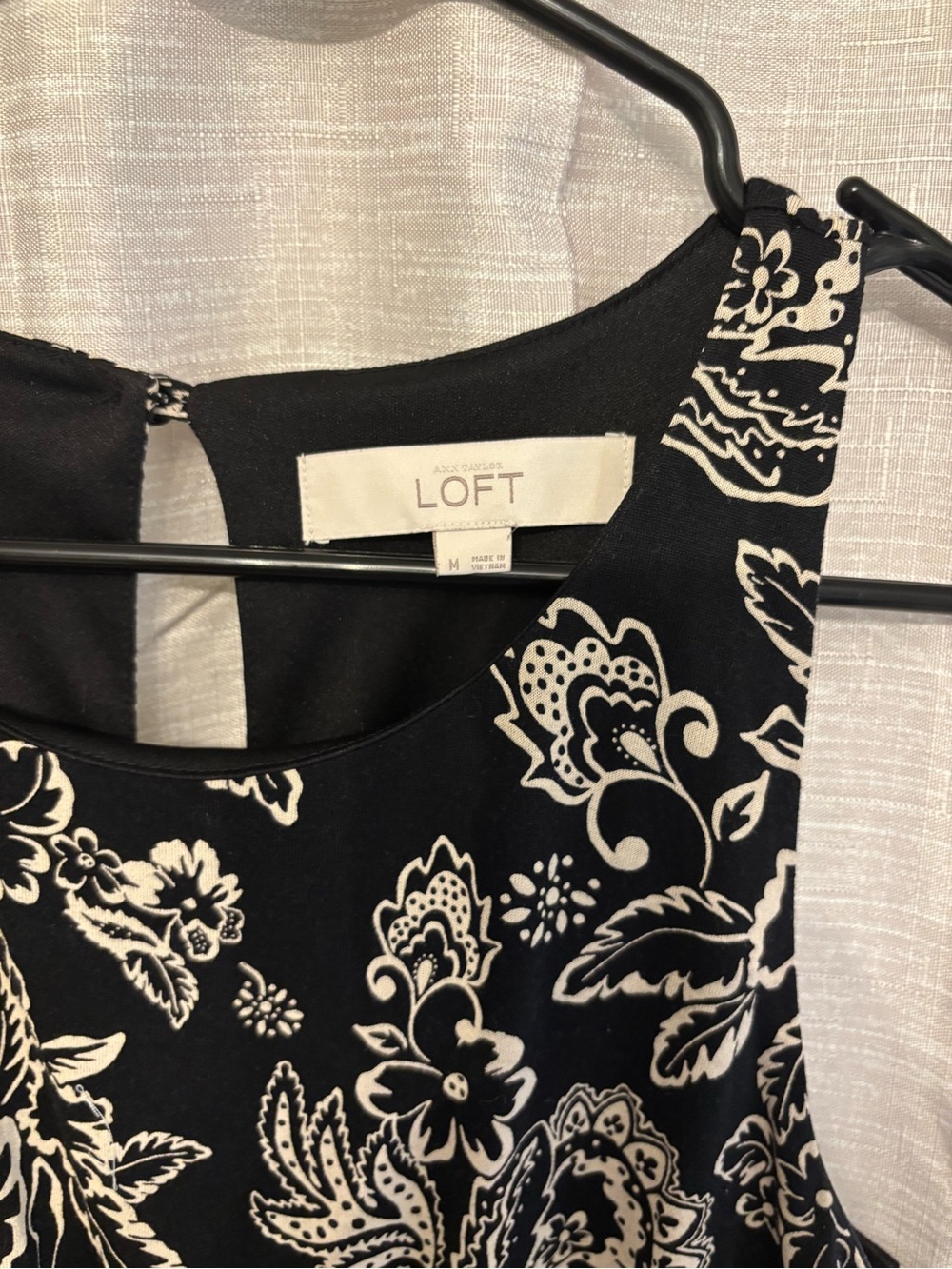 LOFT Black & White Floral Midi Dress - Picture 3 of 4